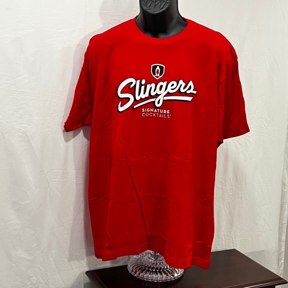 NWOT Slingers Signature Cocktails Red T-Shirt Size XL - Picture 1 of 5